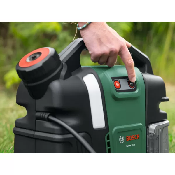Aku nízkotlaký čistič Bosch Fontus 18V-6 Bike Cleaner