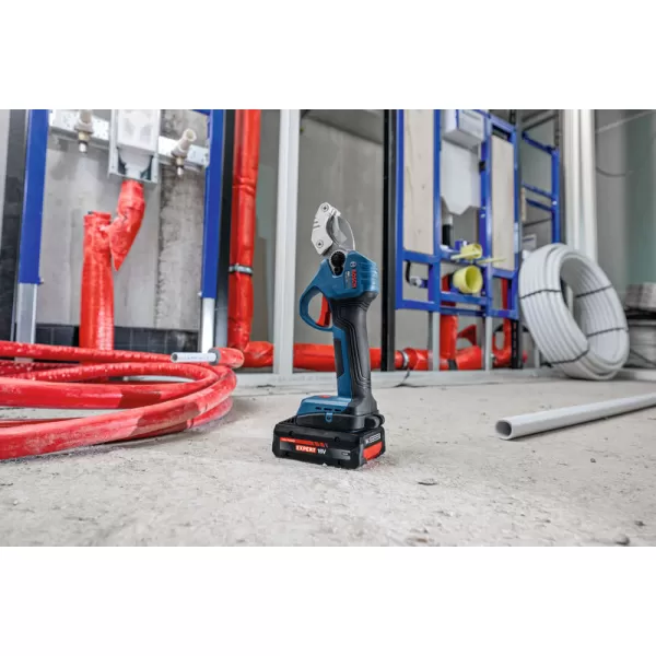 Aku nůžky na plastové trubky Bosch GPC 18V-32P Professional + L-Boxx